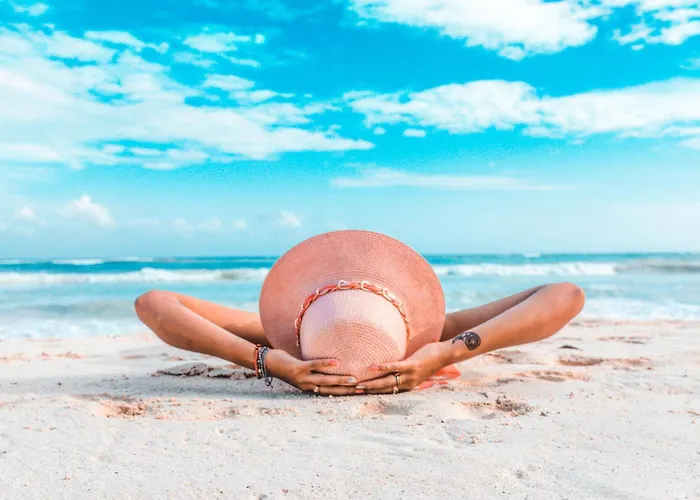 Quiet 1Br 2Br Duplex, 2 Blue Flag Beaches 15 Min Walk, Sleeps 2-8, Full Induction Kitchen Wifi Ac Free Bikes, Market & Minibus 10 Min, 5Th Ave 20 Min, Dozens Of Cenotes 20 Min, Ado Bus 30 Min, Cozumel Ferry 40 Min, Free Street Parking Apartment *