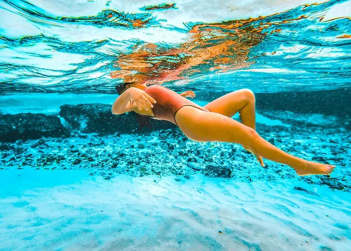 Apartamento Quiet Mornings, 1br 2br Duplex, 2 Blue Flag Beaches 15 Min Walk, Free Entry, Sleeps 2-8, Full Induction Kitchen Wifi Ac Free Bikes, Markets & Minibus 10 Min, 5th Ave & Cenotes 20 Min, Ado Bus 30 Min, Free Street Parking Playa del Carmen