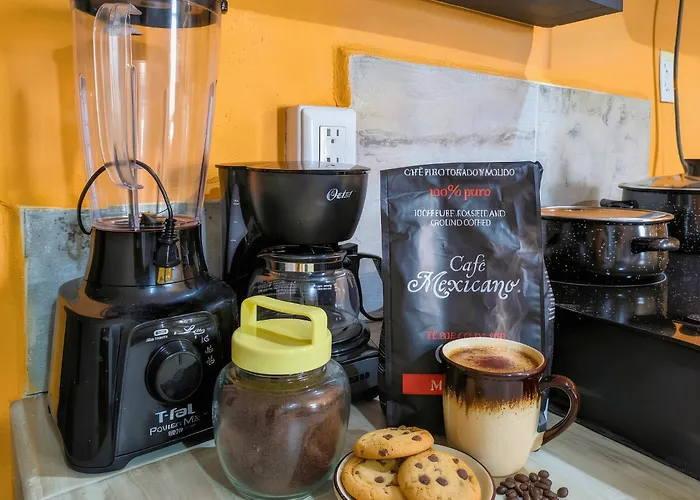 Quiet Mornings, 1br 2br Duplex, 2 Blue Flag Beaches 15 Min Walk, Free Entry, Sleeps 2-8, Full Induction Kitchen Wifi Ac Free Bikes, Markets & Minibus 10 Min, 5th Ave & Cenotes 20 Min, Ado Bus 30 Min, Free Street Parking * Playa del Carmen