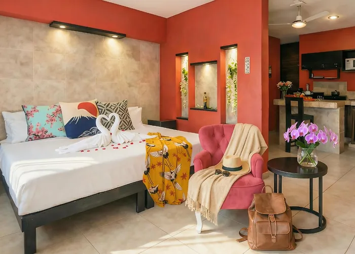 Quiet 1Br 2Br Duplex, 2 Blue Flag Beaches 15 Min Walk, Sleeps 2-8, Full Induction Kitchen Wifi Ac Free Bikes, Market & Minibus 10 Min, 5Th Ave 20 Min, Dozens Of Cenotes 20 Min, Ado Bus 30 Min, Cozumel Ferry 40 Min, Free Street Parking *