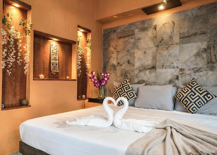 Quiet Mornings, 1br 2br Duplex, 2 Blue Flag Beaches 15 Min Walk, Free Entry, Sleeps 2-8, Full Induction Kitchen Wifi Ac Free Bikes, Markets & Minibus 10 Min, 5th Ave & Cenotes 20 Min, Ado Bus 30 Min, Free Street Parking Apartamento